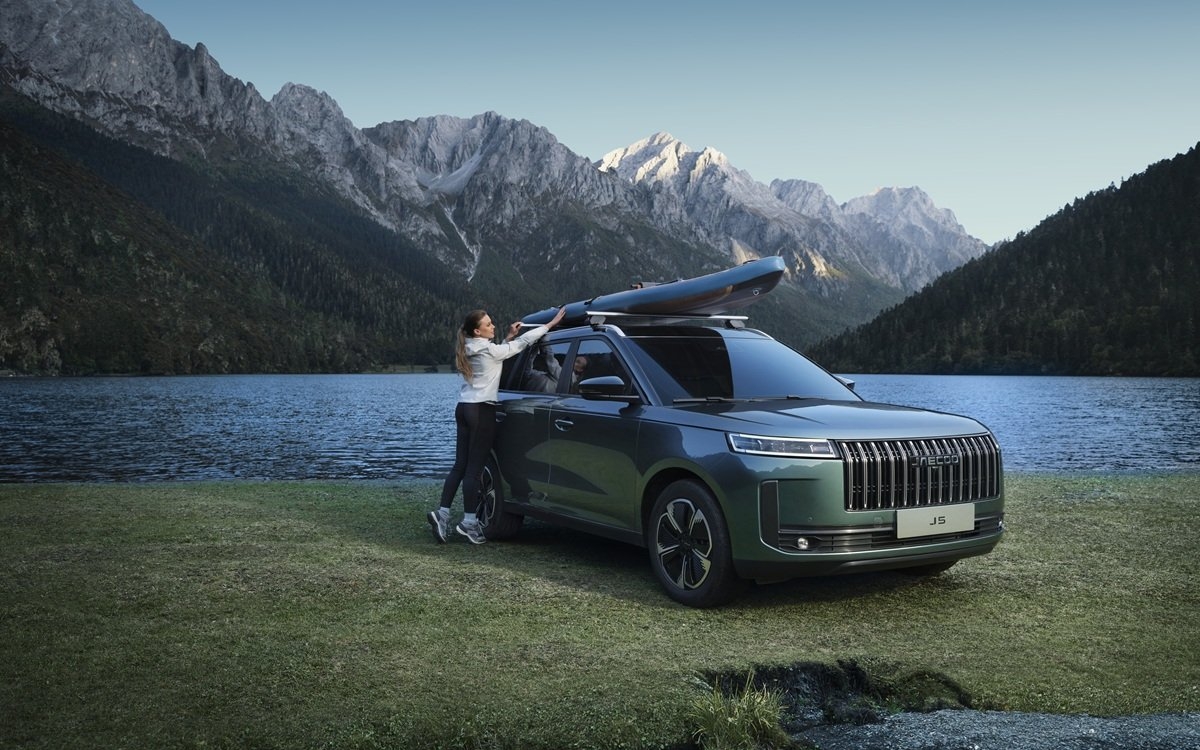 OMODA & JAECOO – SUV-uri conectate care îmbină siguranța activă cu eleganța modernă