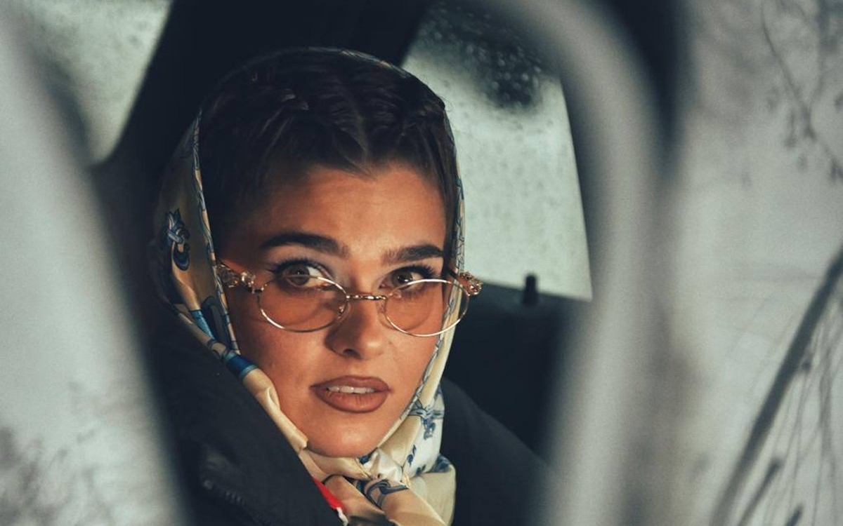 Theo Rose, gafă uriașă în Franța, la restaurantul cu stele Michelin unde a dus-o soacra ei. "Monica și Anghel râdeau de mine"