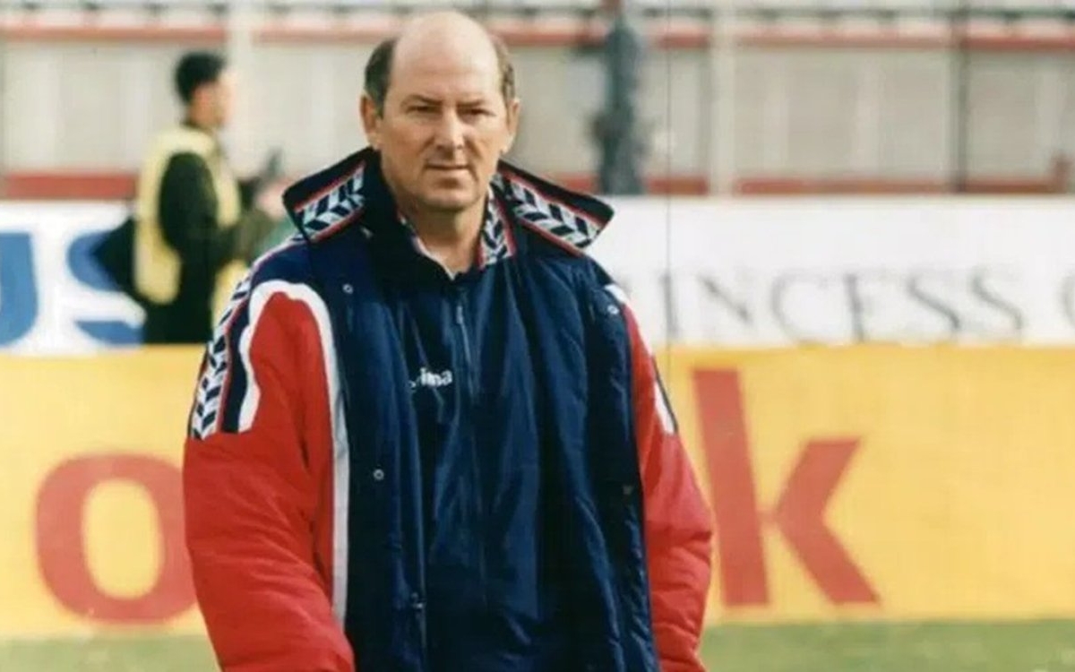 A murit Ioan Sdrobiș. Fostul antrenor este cel care l-a descoperit pe Cristi Chivu