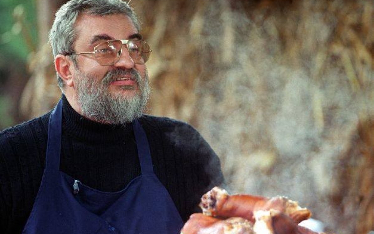 Rețeta pentru pomana porcului ca la mama acasă a lui Radu Anton Roman