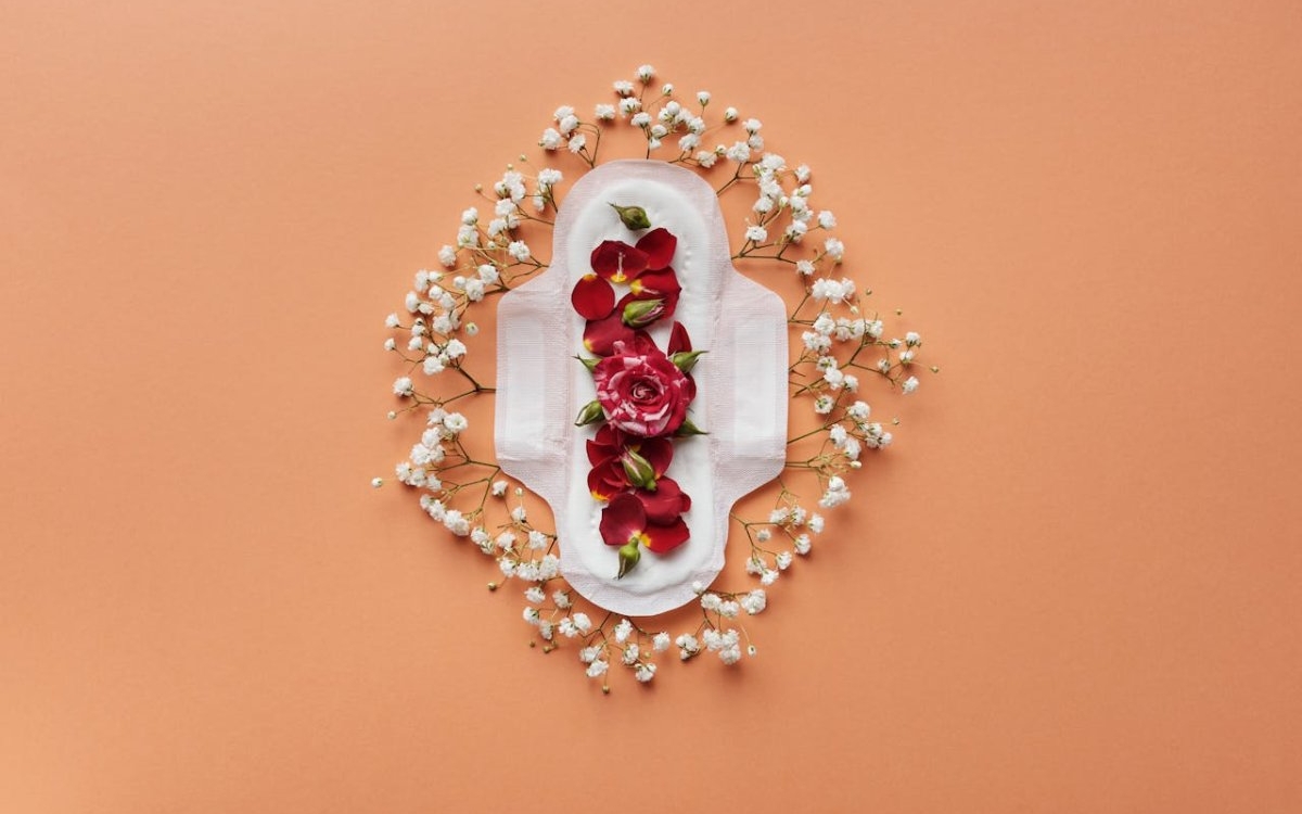 Cum alegi produse menstruale sigure cu Enroush: checklist-ul esențial pentru fiecare femeie