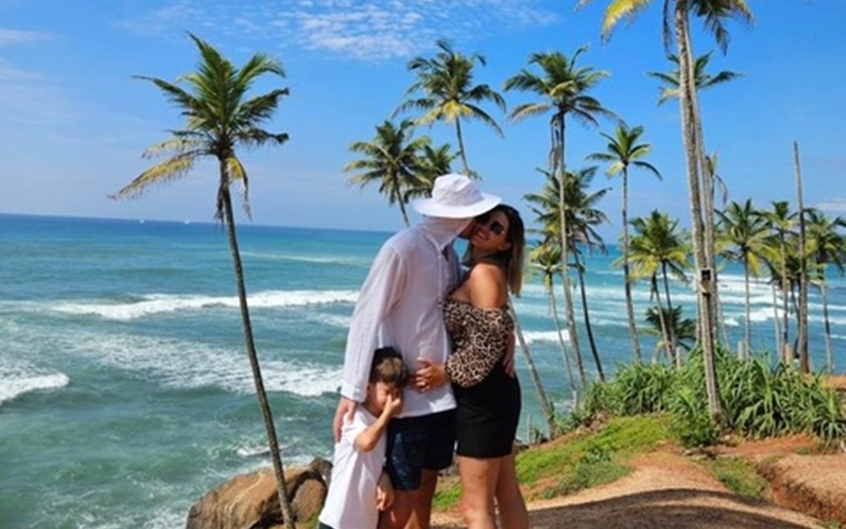 Ela Crăciun, anul recordurilor absolute: 12 vacanțe de lux, succes fulminant în digital și premiere memorabile în familie!