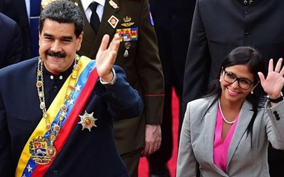 Cine este Delcy Rodriguez, "tigroaica" lui Maduro. Vicepreședinta a preluat conducerea în Venezuela după arestarea lui Nicolas Maduro