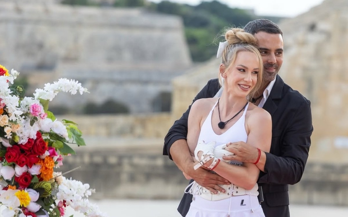 Sandra Izbașa știe cum să-și răsfețe soțul. Cadoul de 18.000 de euro pe care i l-a făcut lui Răzvan Bănică
