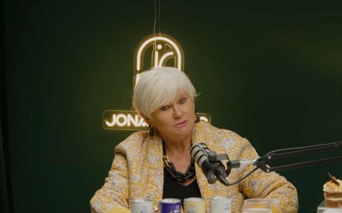 Monica Tatoiu nu este de acord cu relația fiului ei. „Robinetul pe care curg banii s-a închis. I-am spus toată părerea mea despre ea”.