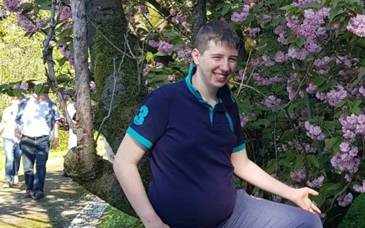 Alexandru, un tânăr de 26 de ani, a murit fulgerător chiar de ziua mamei lui. Tragedia s-a petrecut în vacanța familiei în Italia