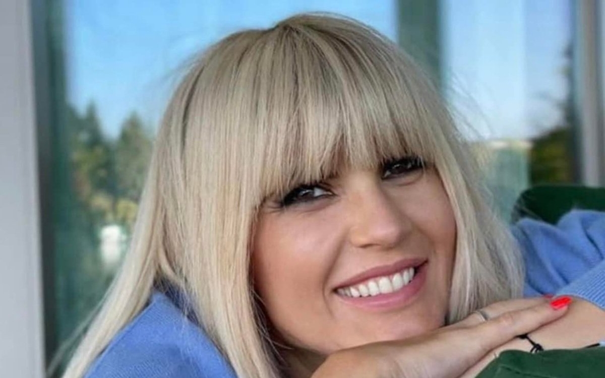 Elena Udrea, apariție de senzație la sală, în colanți, la 52 de ani. Cum s-a fotografiat în sala de fitness alături de fiica ei