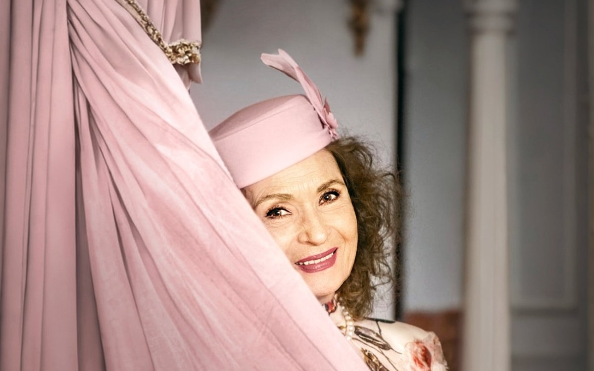 Angela Similea și-a impresionat fanii cu o nouă apariție plină de eleganță, la aproape 80 de ani. „Superbă și acum”