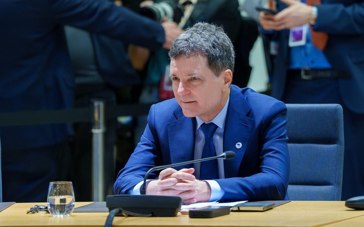 Mesajul lui Nicușor Dan pentru toate femeie de 8 Martie: „Prea des uităm cât de mult vă datorăm”