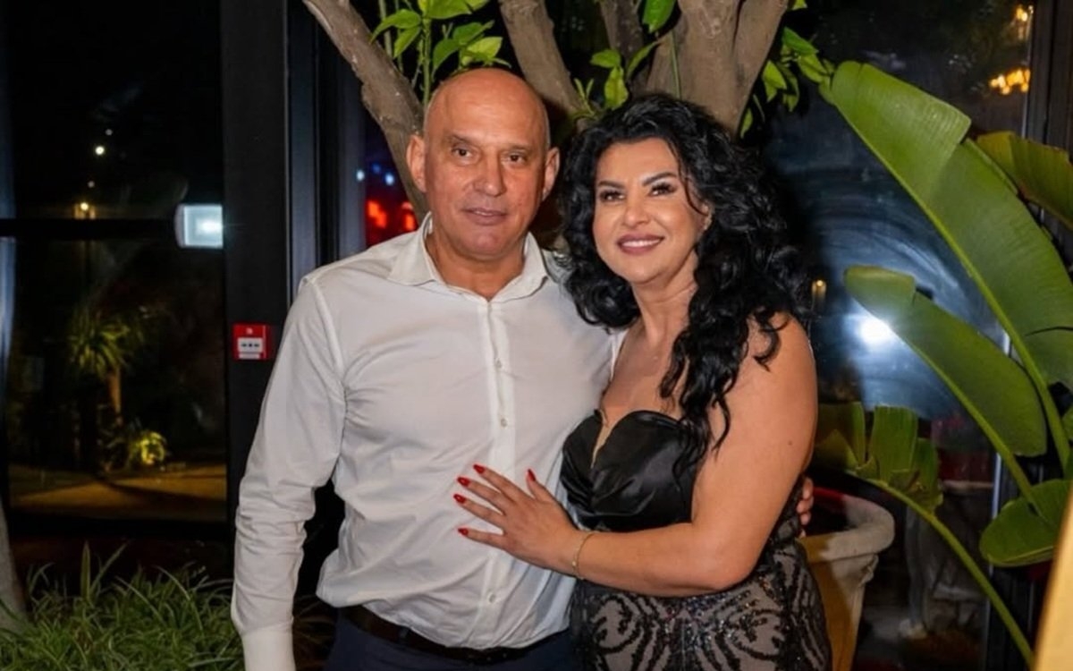 Florin Prunea, mai îndrăgostit ca oricând la aproape 60 de ani. Cum și-a surprins iubita de 8 martie