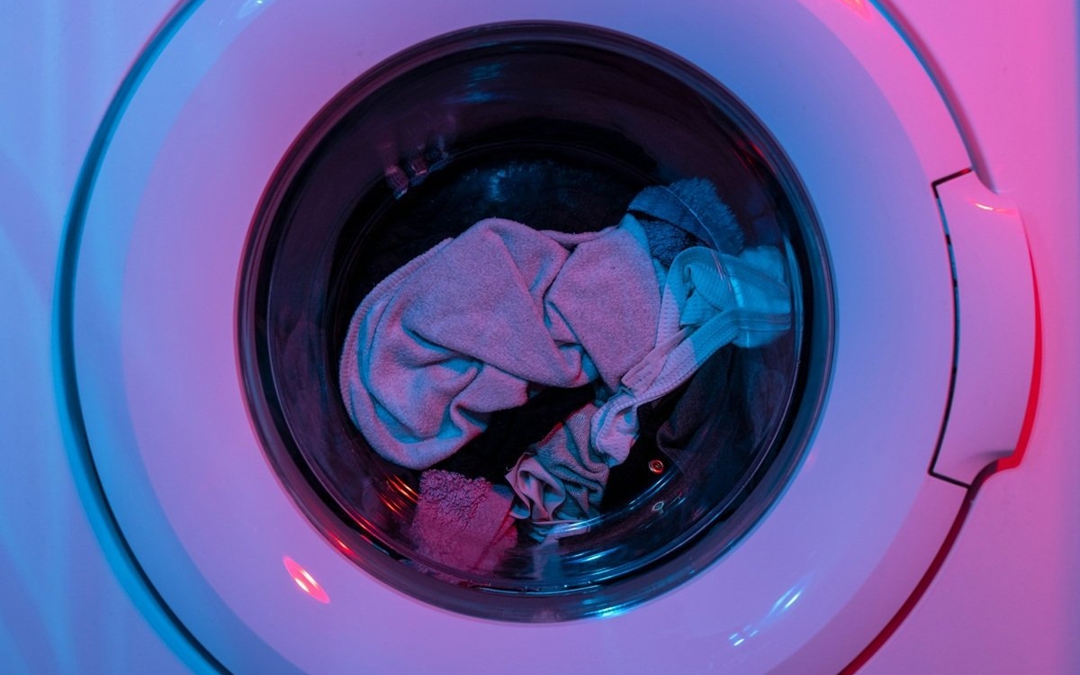 Când parfumul rufelor devine parte din atmosfera casei tale