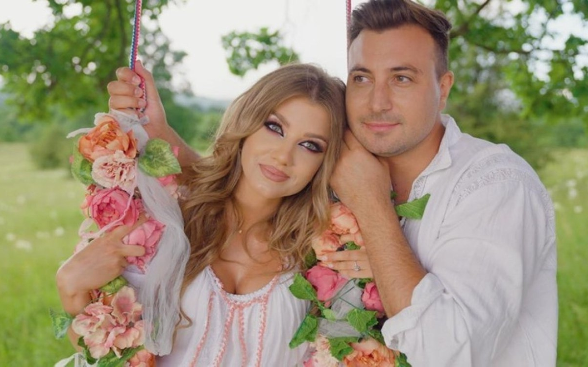 Codruța Filip, primele declarații despre despărțirea de Valentin Sanfira. „Tot ce pot să spun este că mergem mai departe"