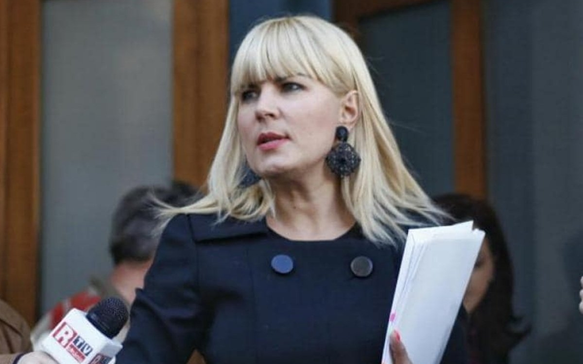Elena Udrea, așa cum n-a mai fost văzută pe internet de ani de zile. A făcut o postare în care și-a exprimat nemulțumirea: „A trebuit să o trezesc pe Eva"