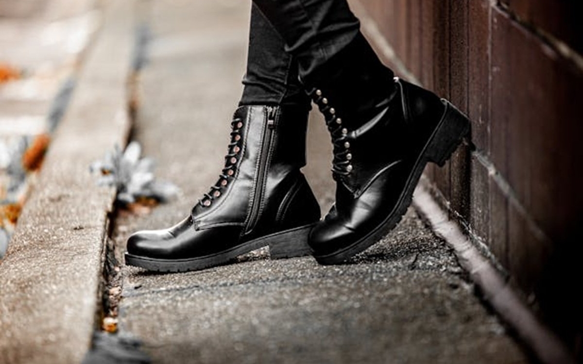 Cum alegi botinele perfecte pentru fiecare anotimp și fiecare ținută