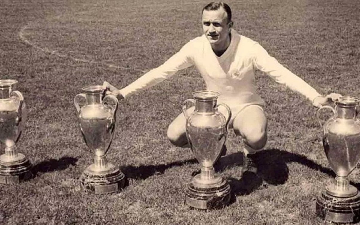 A murit Jose Emilio Santamaria, legenda fotbalului de la Real Madrid