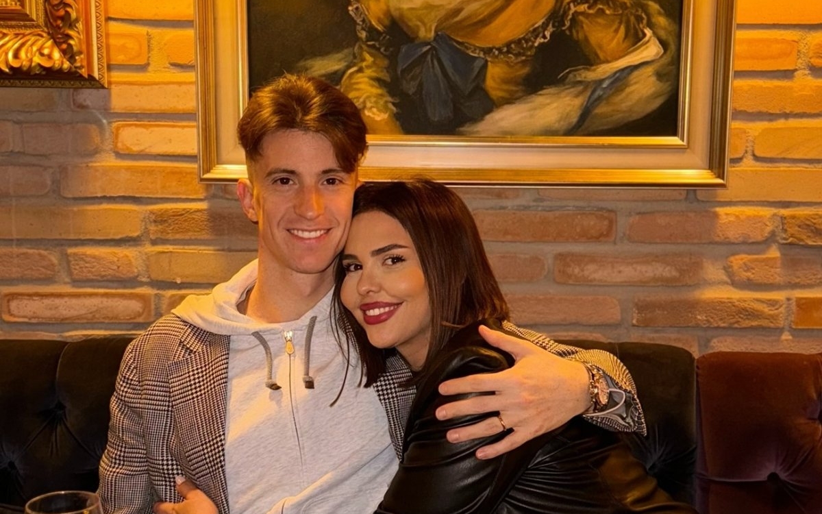 Andreea Popescu și Rareș Cojoc au divorțat la notar, oficial. Ce se întâmplă cu custodia copiilor