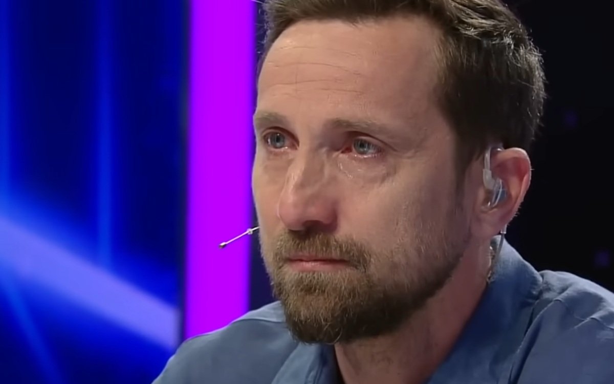 Dani Oțil, interviu în lacrimi despre cel mai emoționant moment din copilăria lui. „Nu încerca să storci o lacrimă de la mine că nu mai am”