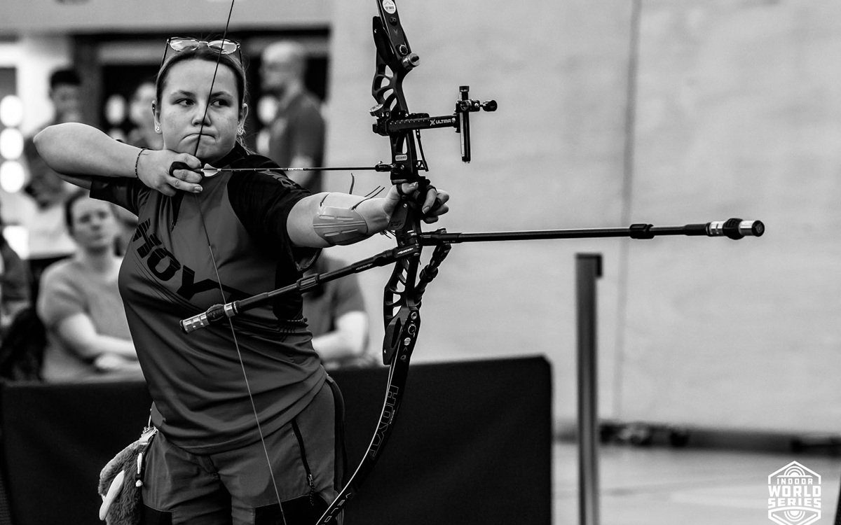Lumea sportului este în doliu! Denisa, campioană medaliată la tir cu arcul a murit tragic la numai 24 de ani