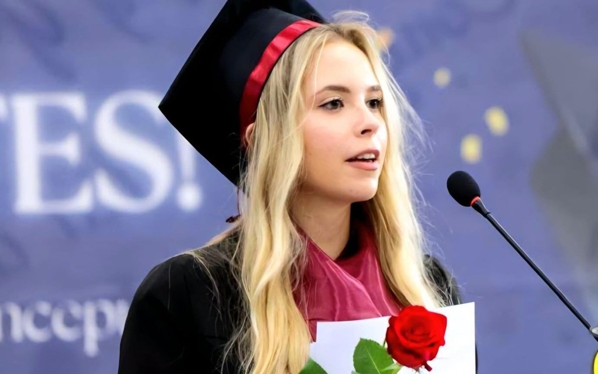 Lorena, o elevă din Galați a depus contestație după ce a luat media 9,10 la Bacalaureat 2026. Ce note a primit după reevaluare