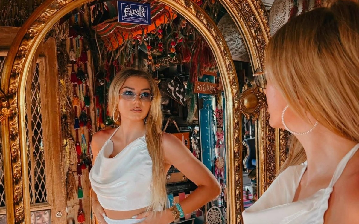 Codruța Filip, vacanță spectaculoasă în Africa, la câteva luni după divorțul de Valentin Sanfira. Cu cine a plecat departe de toți și de toate