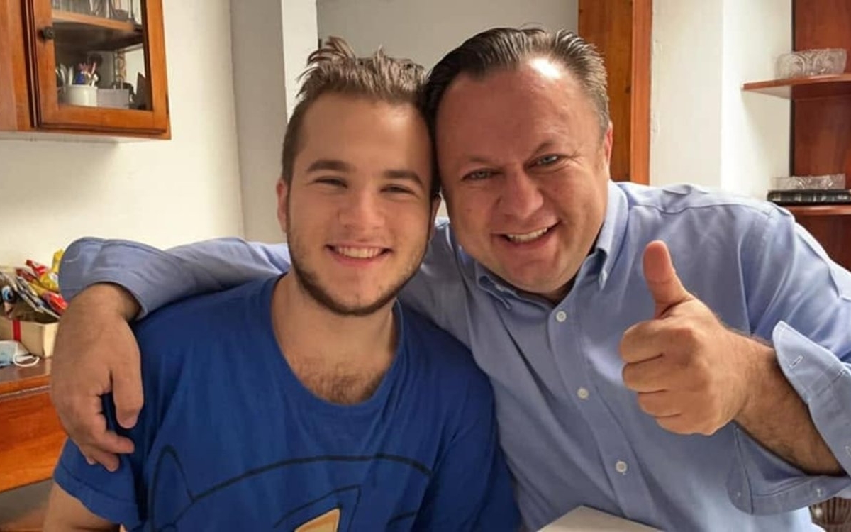 Cu ce se ocupă Ion, fiul lui Dragoș Dolănescu, în America. Nepotul regretatului Ion Dolănescu și-a ales un drum total diferit de verișorii lui din România