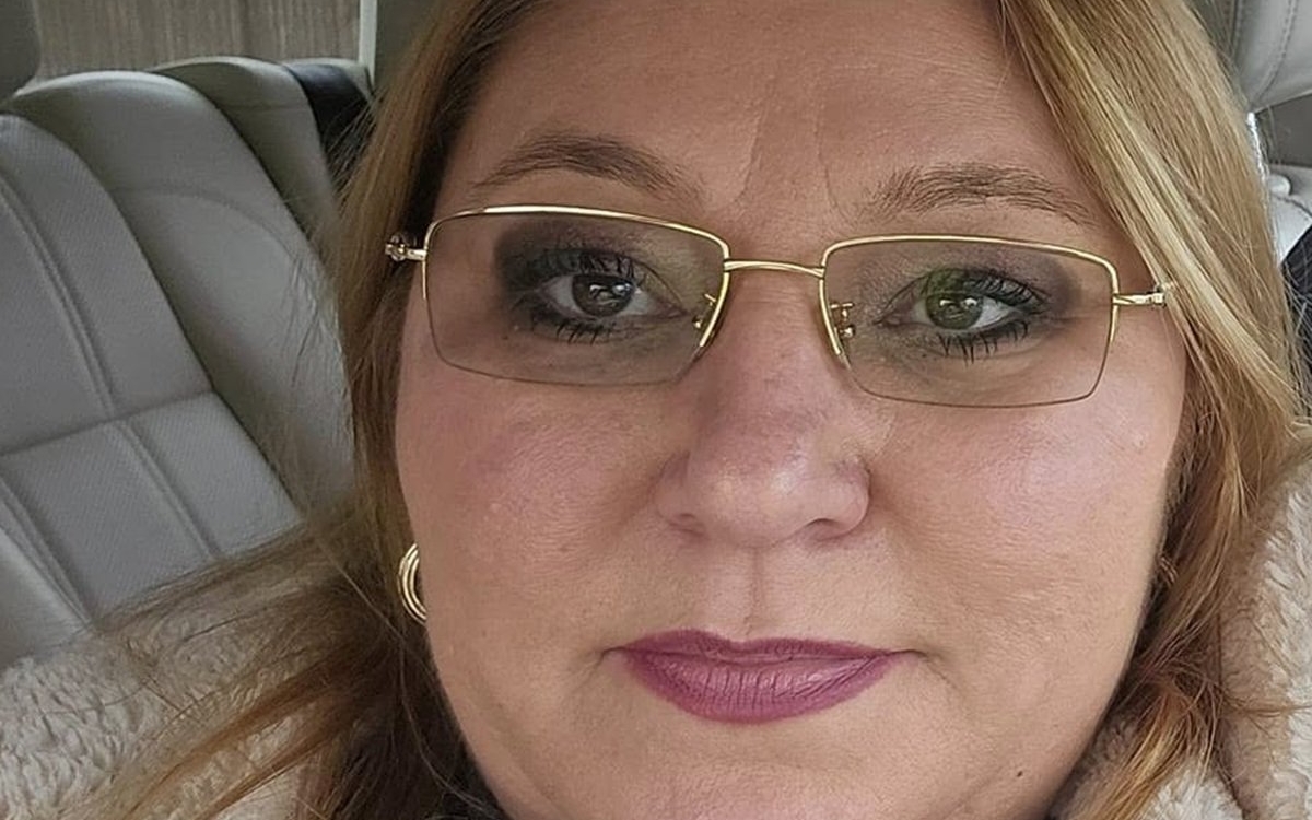 Diana Șoșoacă a fost implicată într-un accident rutier. Ce se întâmplă acum cu lideul partidului SOS