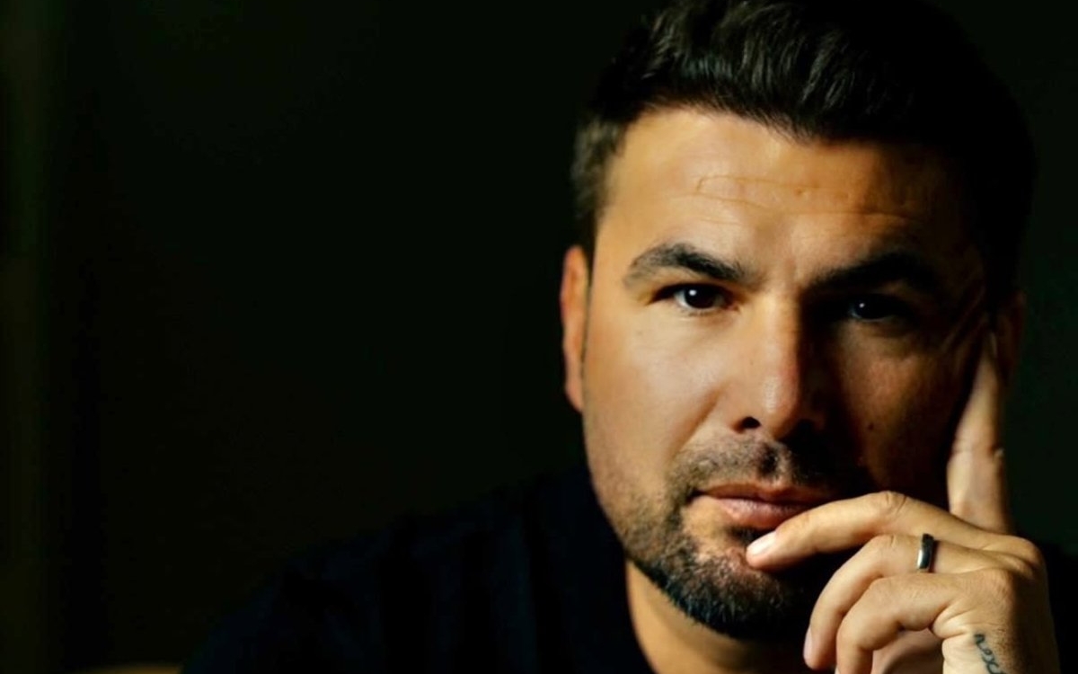 Adrian Mutu este în doliu. Tatăl lui a murit la 75 de ani