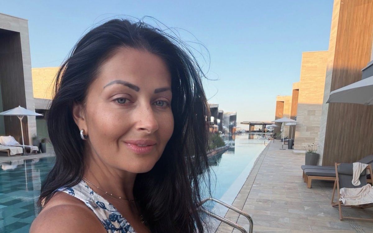 Gabriela Cristea, criticată de urmăritori după ce s-a filmat în costum de baie în bucătărie: „Numai în chiloți te vedem”