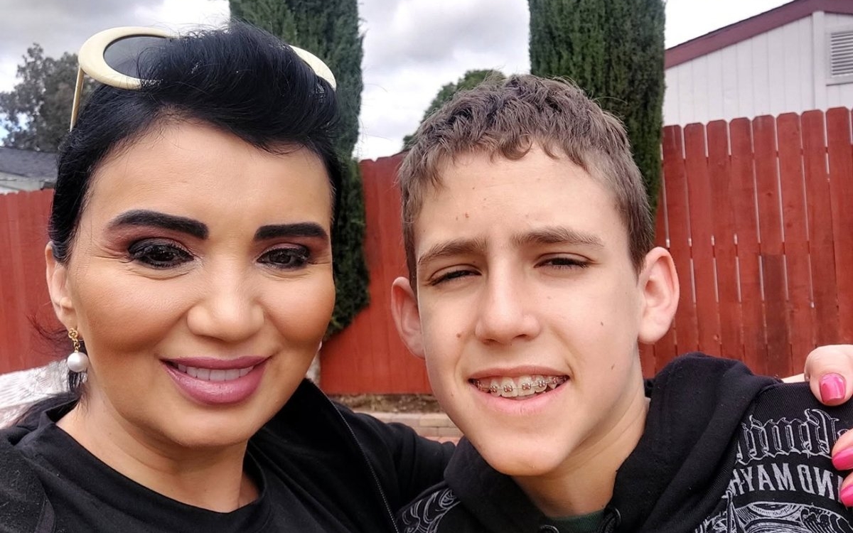Adriana Bahmuțeanu, mesaj emoționant pentru fiul lui George Restivan. La 14 ani studiază Biblia și visează să devină misionar: „Băiatul nostru cu inimă bună și empatie infinită”