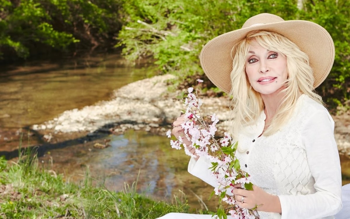 S-a stins o legendă. Dolly Parton a murit la 80 de ani