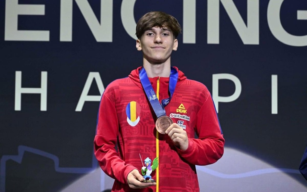 Matei Radu, adolescentul care scrie deja istorie pentru România. La doar 17 ani, are o colecție impresionantă de medalii