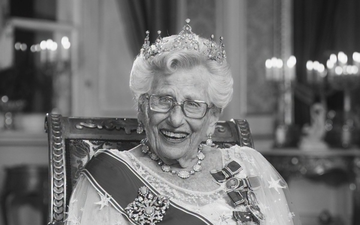 Prințesa Astrid a Norvegiei a murit la 94 de ani, la două zile după ce și-a condus fratele pe ultimul drum