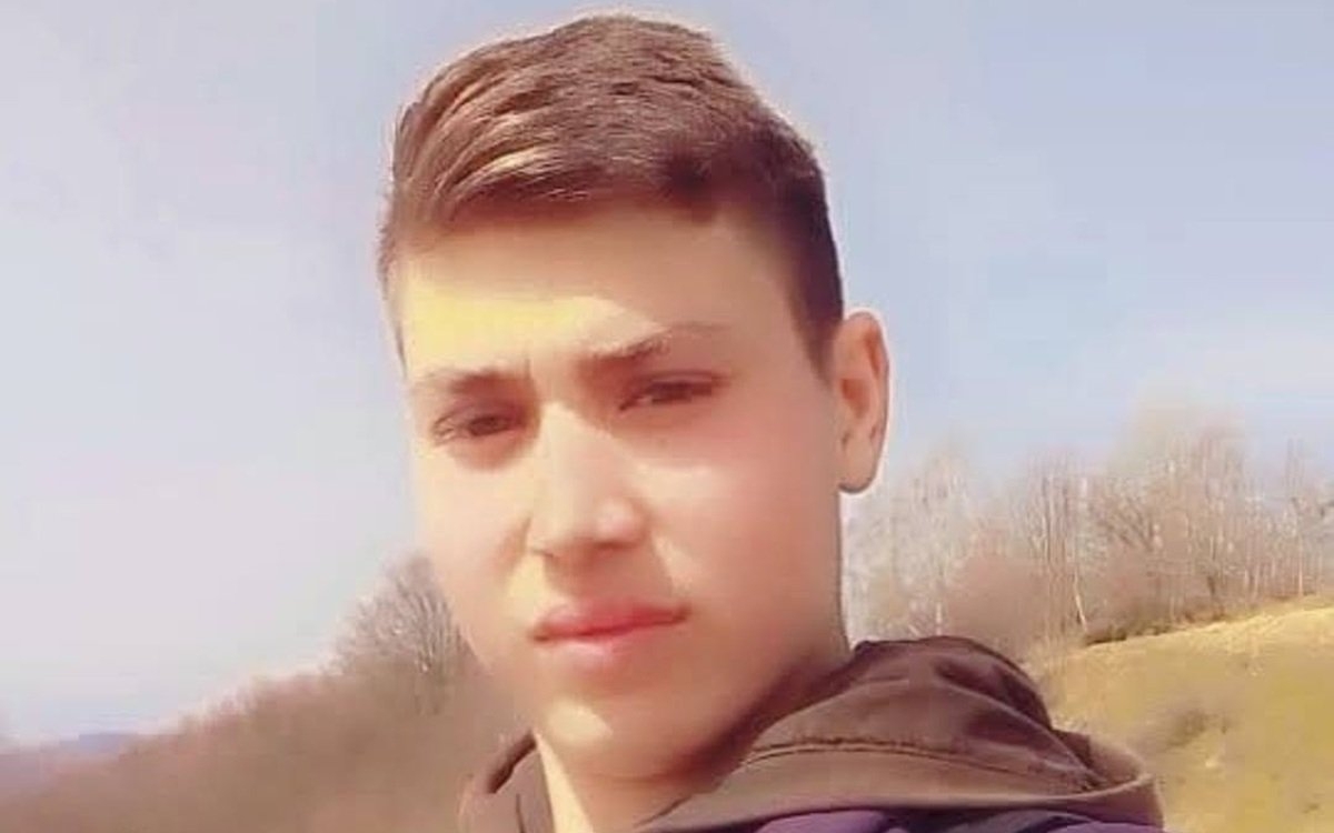 Ionuț, un cioban de 19 ani din Bistrița, a dispărut fără urmă. Zeci de oameni s-au mobilizat pentru căutări