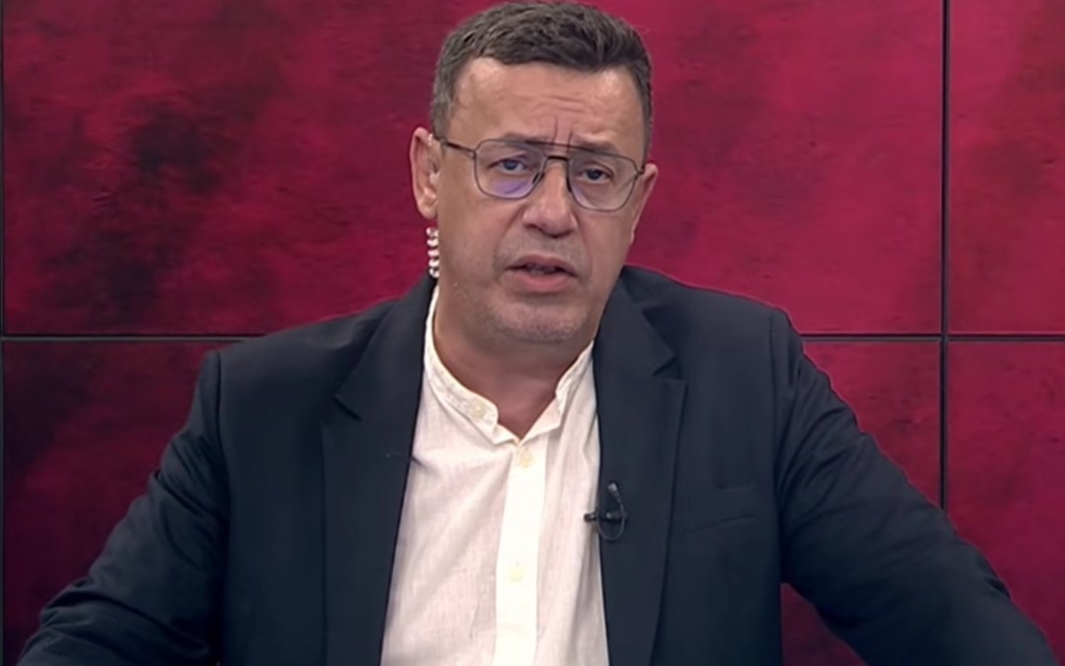 Poze rare cu Victor Ciutacu de la cununia civilă, de acum mai bine de 30 de ani. Detalii neștiute despre Mana, soția lui