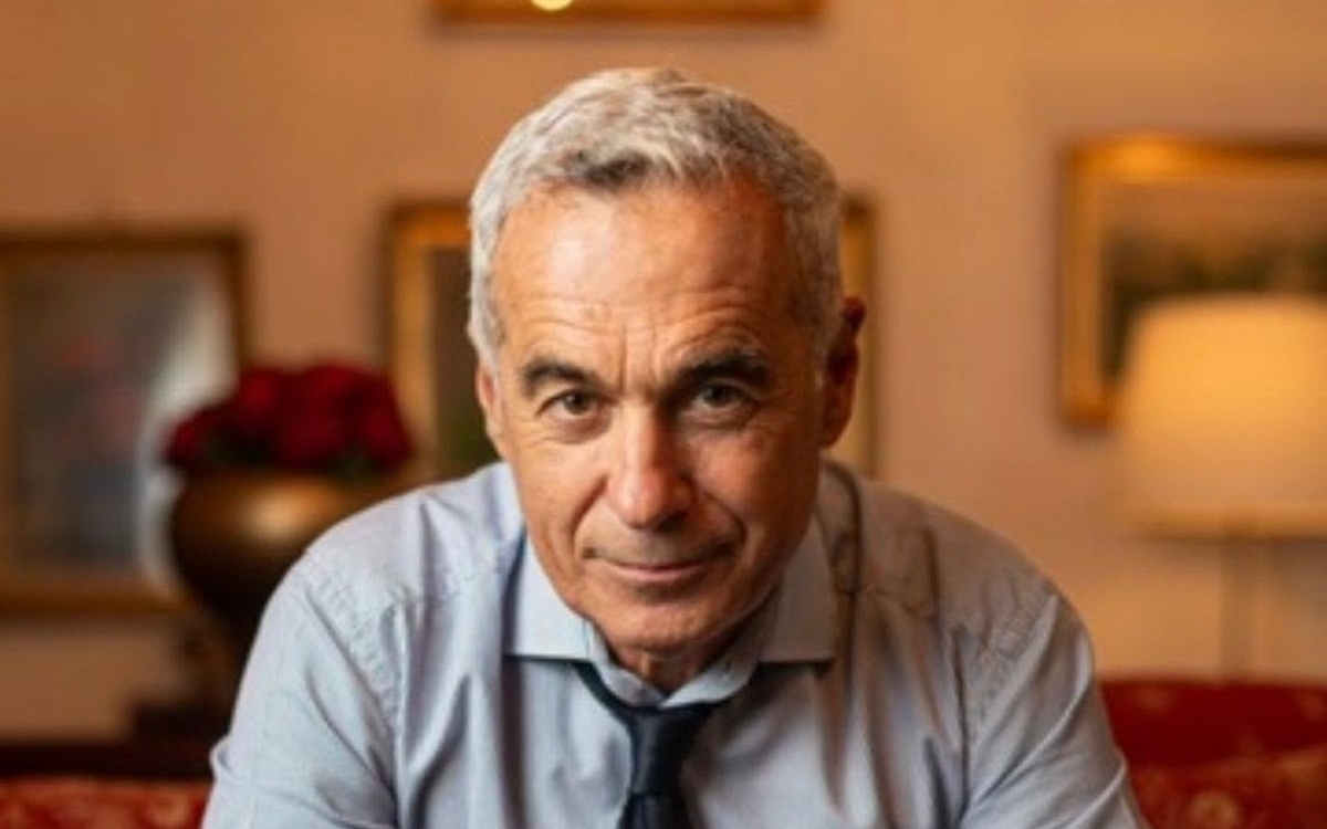 Călin Georgescu, primul mesaj pentru susținătorii lui de când a fost mutat în arest la domiciliu. „Vă mulțumim pentru grijă"
