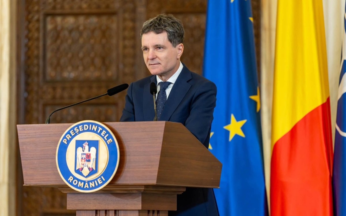 Fiul lui Nicușor Dan, moment savuros la ceremonia de depunerea a jurământului de către noul Guvern. Cum a fost surprins Antim