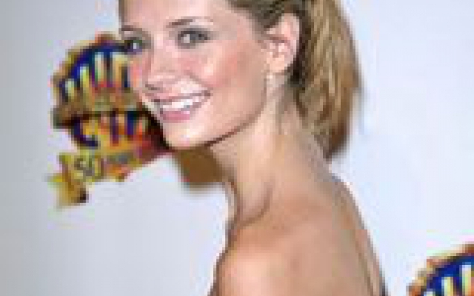 Stilul Mischa Anne Barton