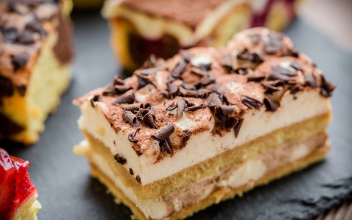 Un desert inedit: tiramisu si capuccino