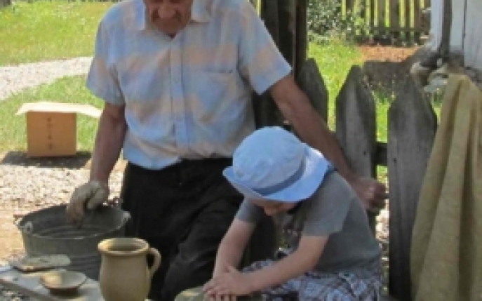 Targ de produse traditionale si ecologice in 4-5 august 2012