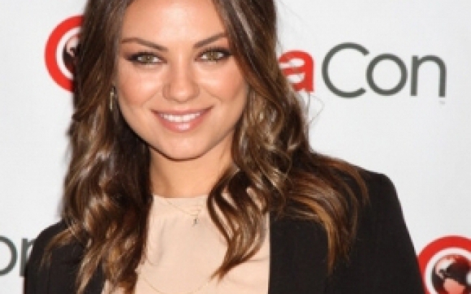 Mila Kunis este cea mai sexy femeie a anului 2012