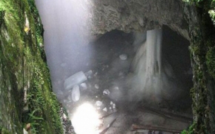 Descopera cele mai fascinante si celebre pesteri din Romania 