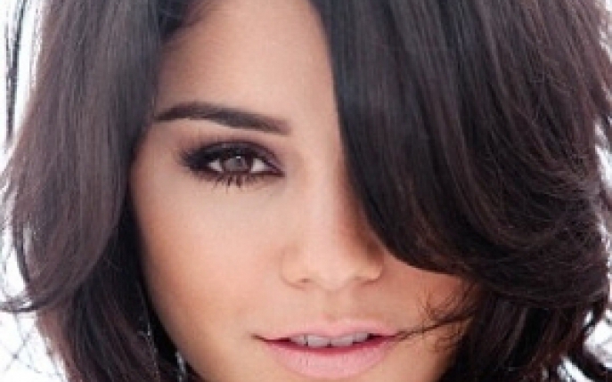 Vanessa Hudgens - despre sexul in 3!
