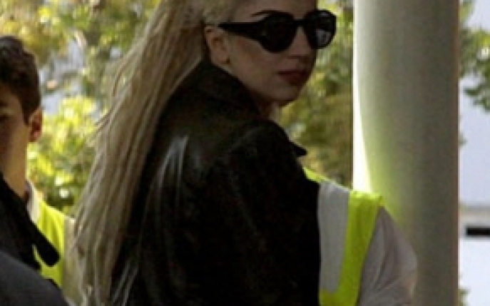 Lady Gaga are un nou look!