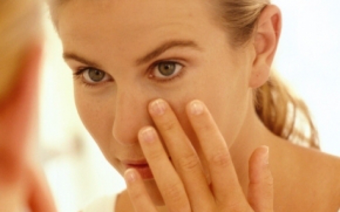 Trucuri simple, prin care poti preveni in mod natural aparitia ridurilor