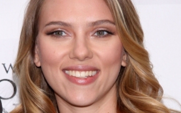 Salariu impresionant! Afla cat castiga Scarlett Johansson! 