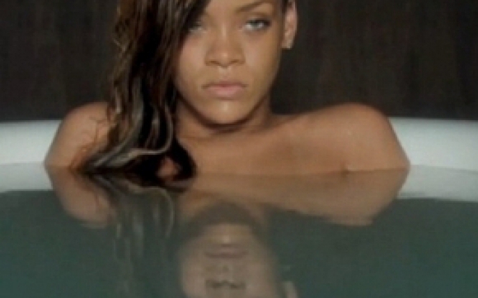 Rihanna a fost filmata in cada!