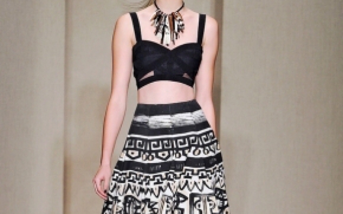 Bustiera, cel mai sexy model de bluza al sezonului