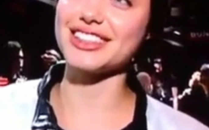 Cum arata Angelina la 19 ani
