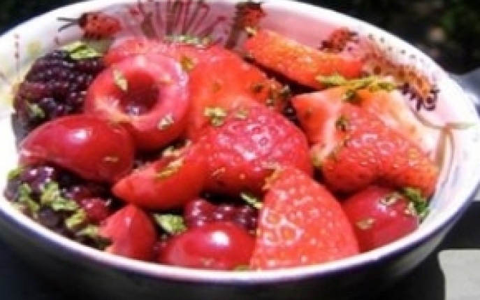 Salata de fructe – un deliciu estival