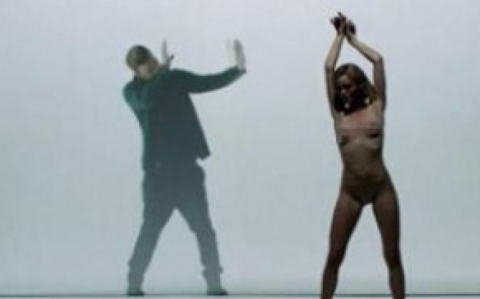 Noul videoclip al lui Justin, prea sexy pentru YouTube
